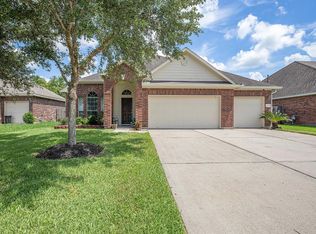 2918 Rippling Brook Ln, Dickinson, TX 77539