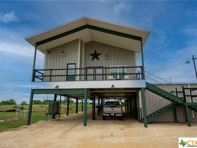 460 Little Ln, Luling, TX, 78648