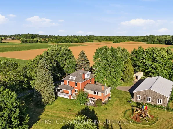 424 Concession Rd #8-E, Hamilton, ON L8E 5K8