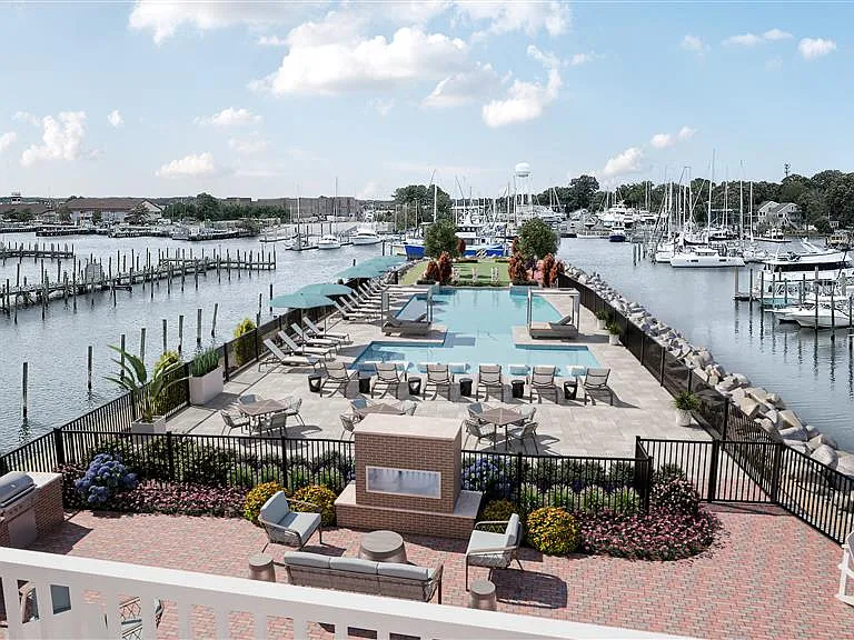 The Port at East Beach Apartments and Marina — Photo 6