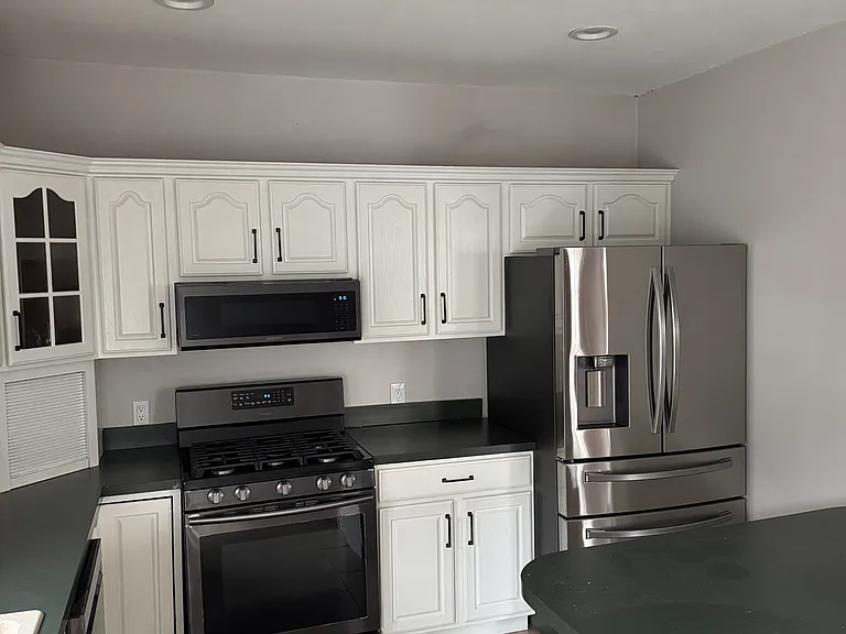 415 Ashley Blvd #1 — Photo 5