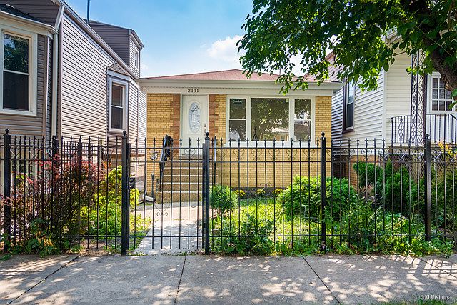 1st image of 2131 N Karlov Ave