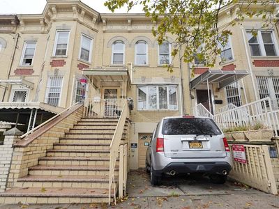 1683 86th St, Brooklyn, NY, 11214