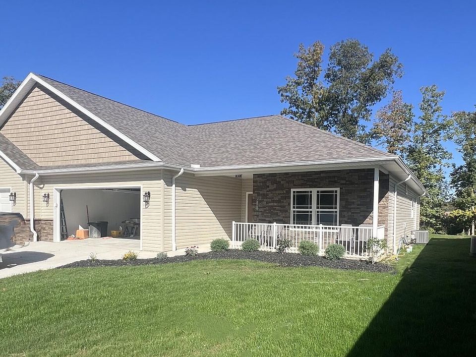 1st image of 172 Chestnut Ln