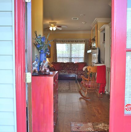4th image of 515 Lodge Dr