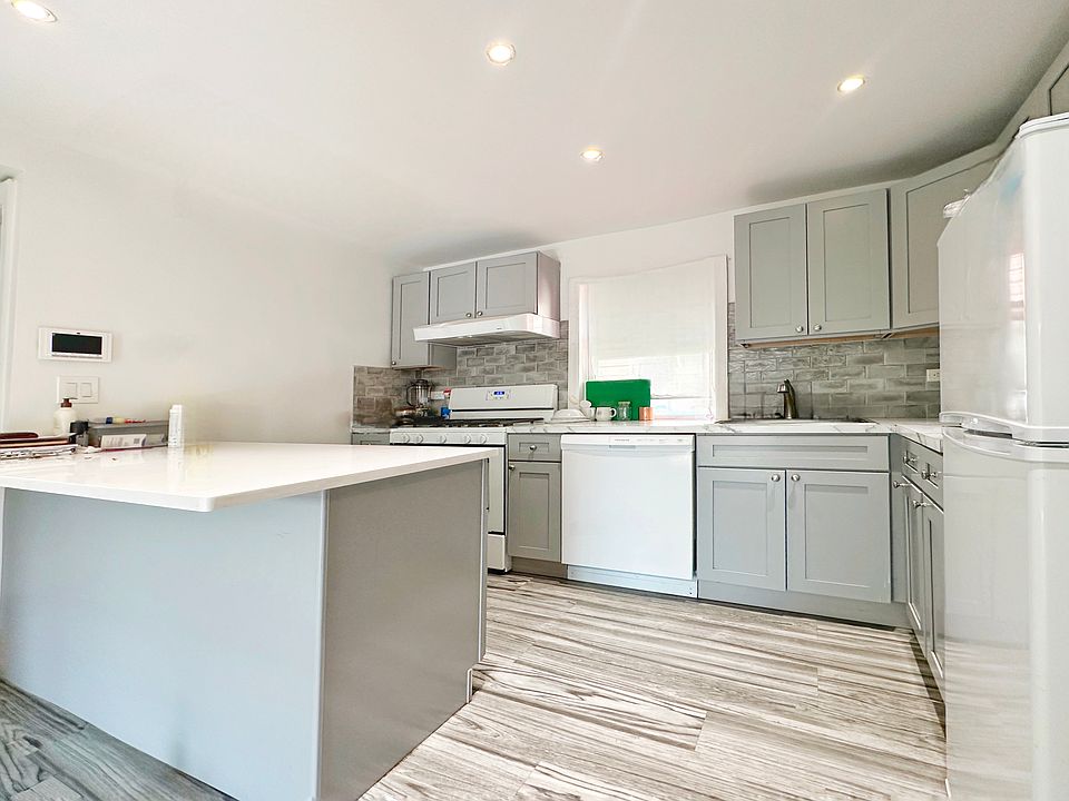 1st image of 502 Avenue C Floor 2