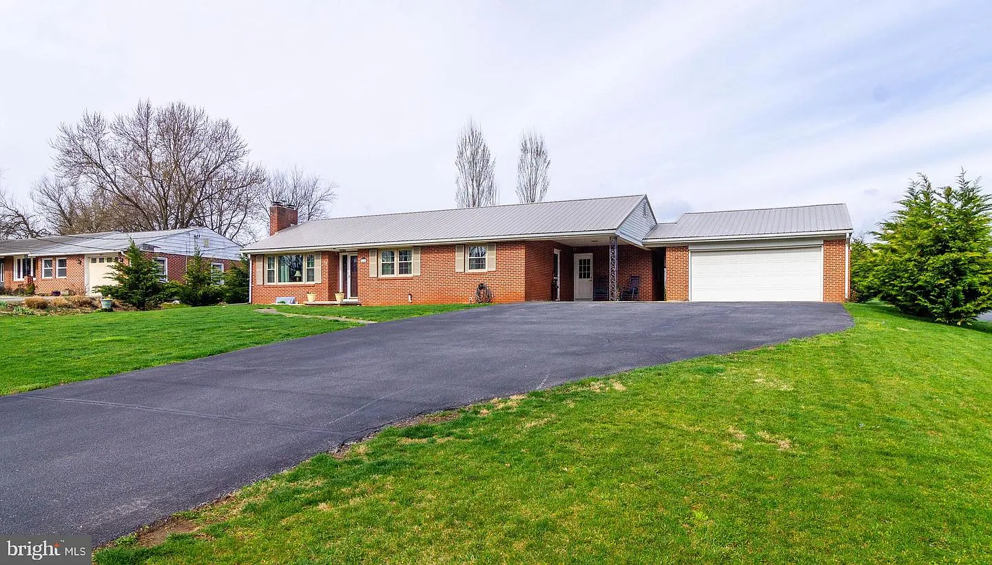 1647 Ragged Edge Rd photo 1
