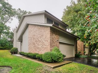 33 Commons Dr, Palos Park, IL
