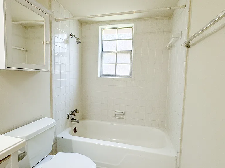Greenbriar Garden Homes — Photo 38
