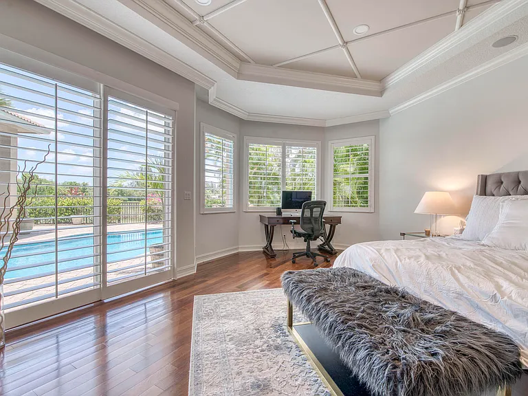 8801 Wellington View Dr — Photo 23