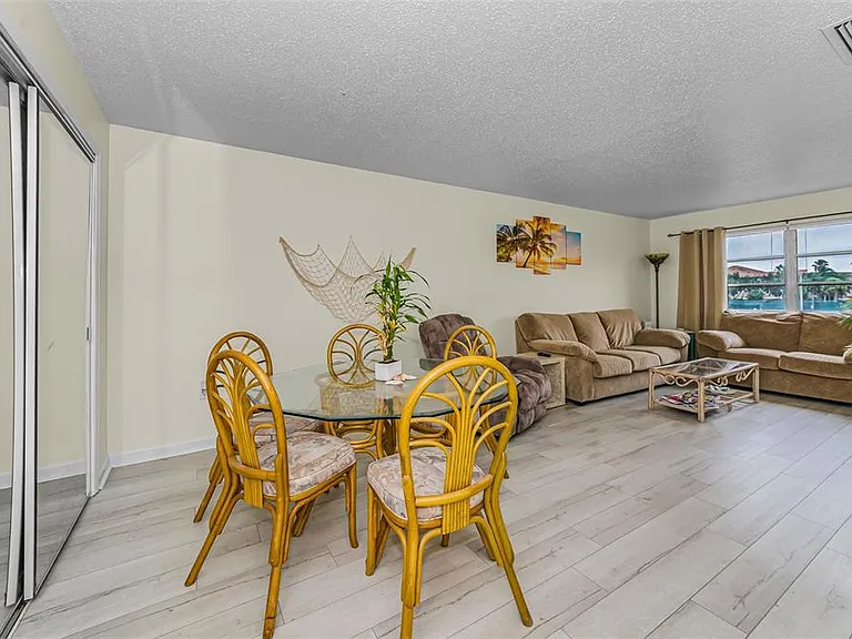 2700 Bayshore Blvd #3208 — Photo 14