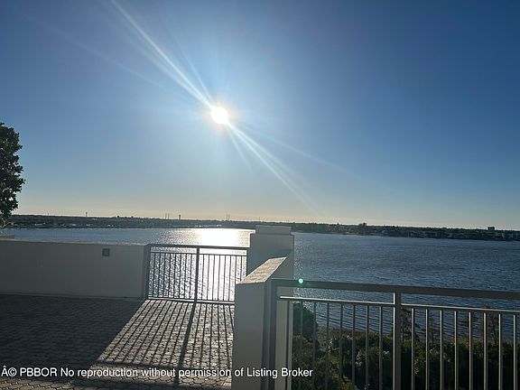 4th image of 300 S Australian Ave APT 1219