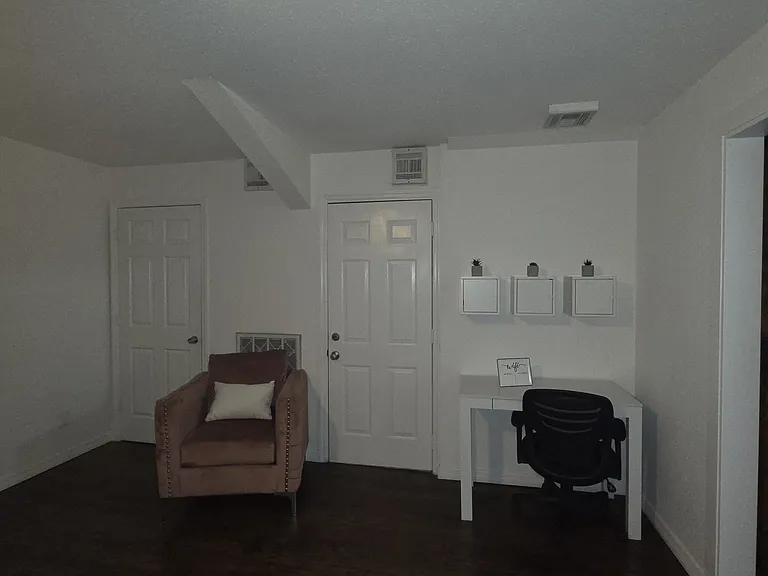 1014 W Beacon Rd #3 — Photo 9