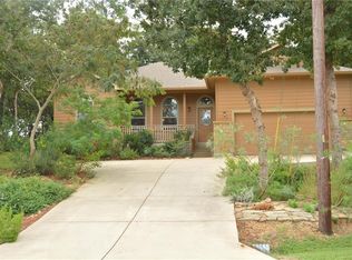 291 Kaanapali Ln, Bastrop, TX 78602