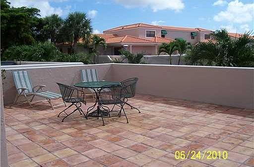 2nd image of 6654 Villa Sonrisa Dr APT 423