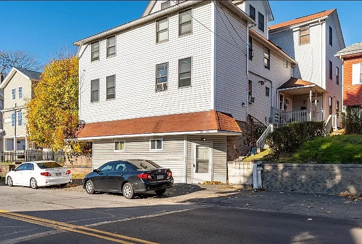 1130 Luzerne St #B — Photo 11