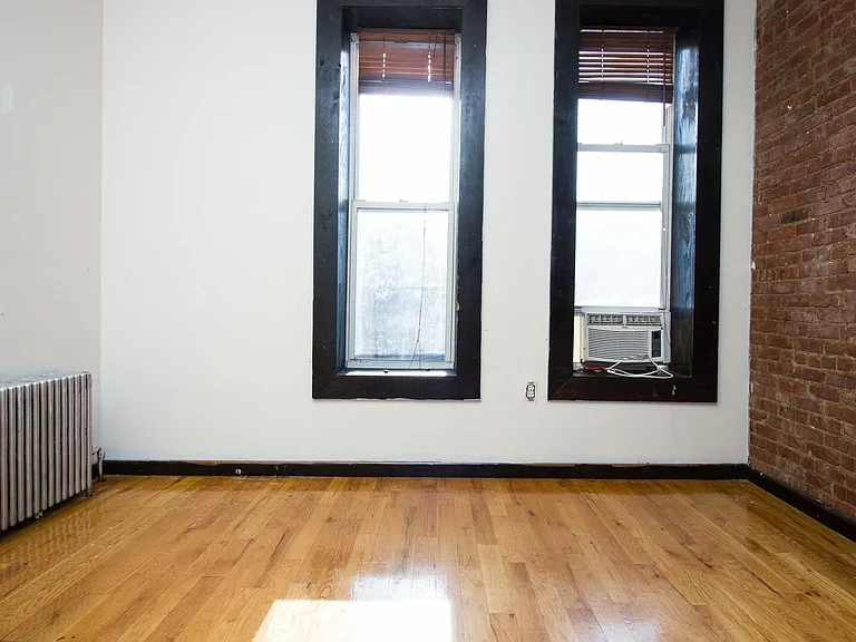 48 Wyckoff Ave #3R — Photo 10