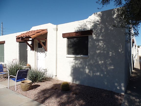 5th image of 8072 E Oak St