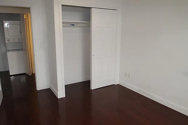 Rented by Space Marketing Shop | media 23