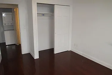 Rented by Space Marketing Shop