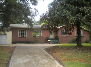 201 Utica St, Edwards, MS 39066