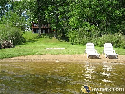 Your Lakefront Paradise!