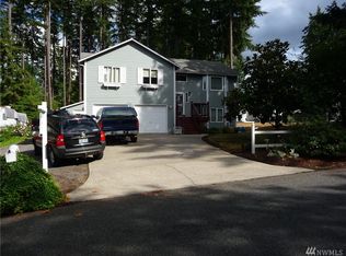 6908 185th Ave E, Bonney Lake, WA 98391