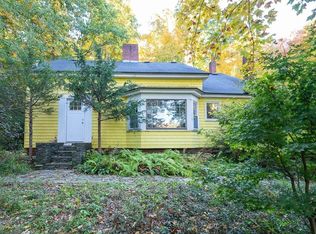 44 Streeter Rd, Sturbridge, MA 01518