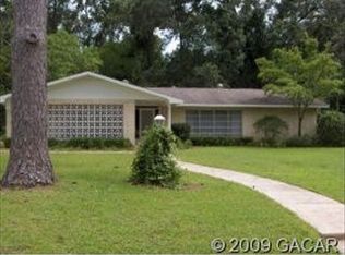 5621 NW 4th Pl, Gainesville, FL 32607
