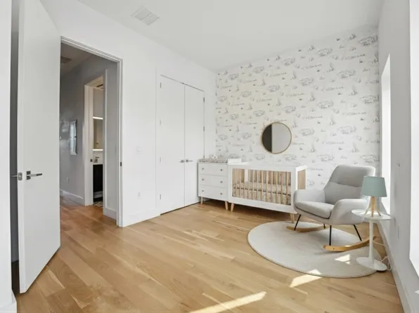 84 Madison Avenue image 11 of 31