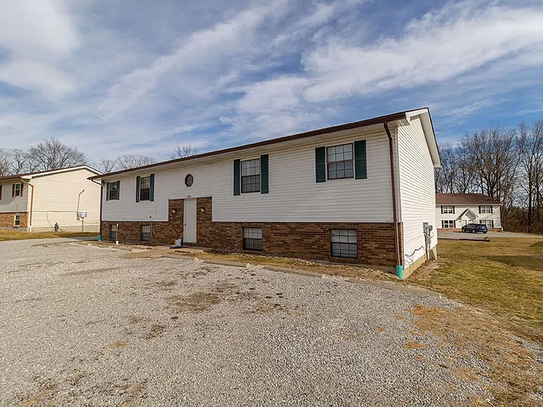 420 N East Park Ln — Photo 32