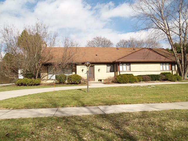 1st image of 25136 W Roycourt