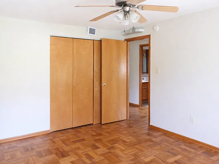 361 Moon Clinton Rd — Photo 5