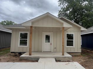 216 N 13th St, Perry, OK 73077