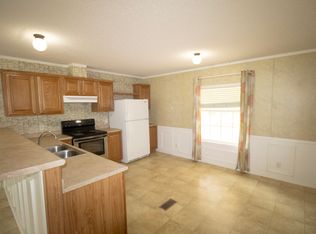 1776 Zettwell Rd, Statesboro, GA 30461