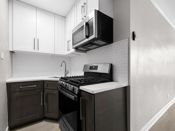 212 S Oak Park Ave APT 404