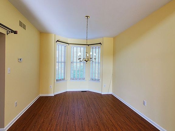 4th image of 29 Primrose Dr