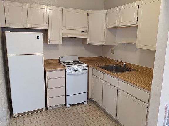 4th image of 1770 Lombard St #106