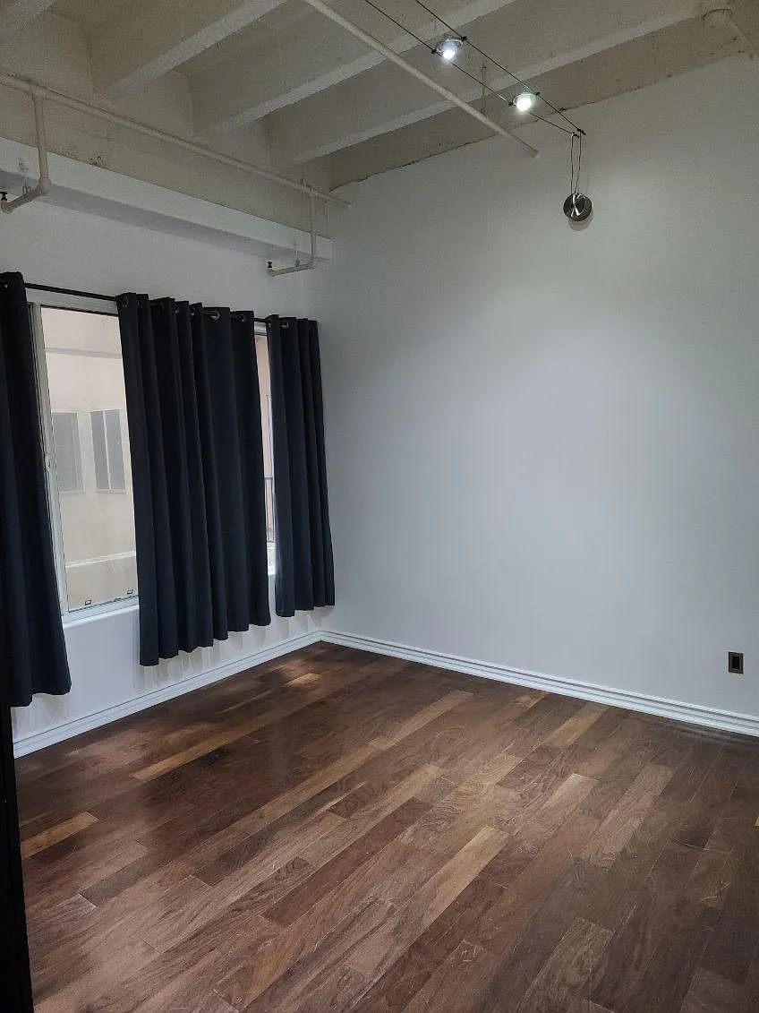 Studio, 470 sqft, $1,550 — Photo 3