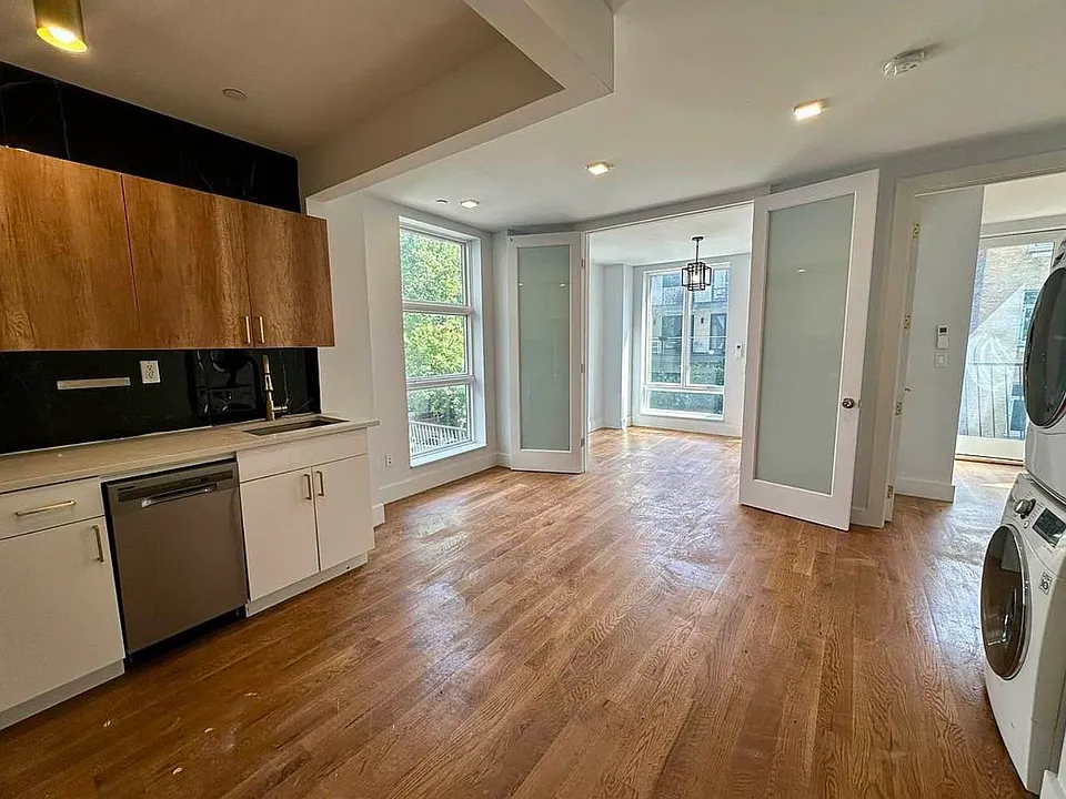 14 Duffield St #6C