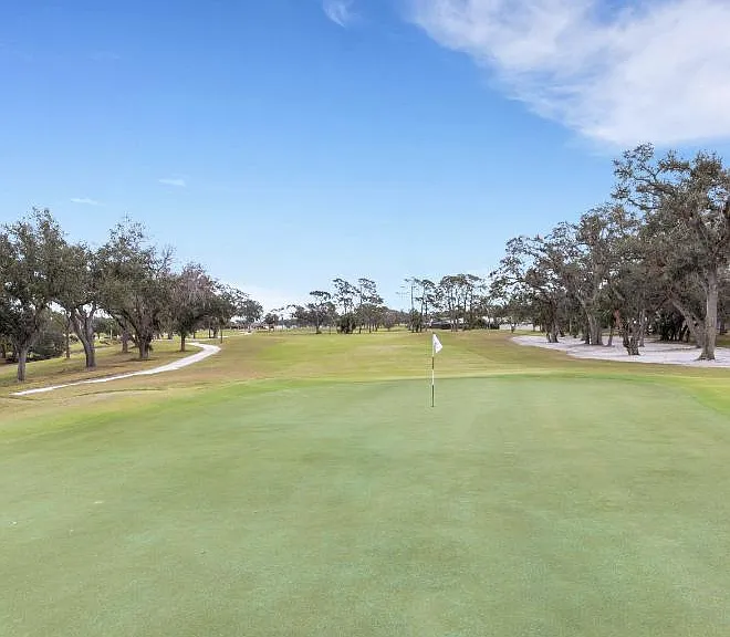 golf course community