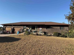 5700 W Dld Rd, Juniata, NE 68955