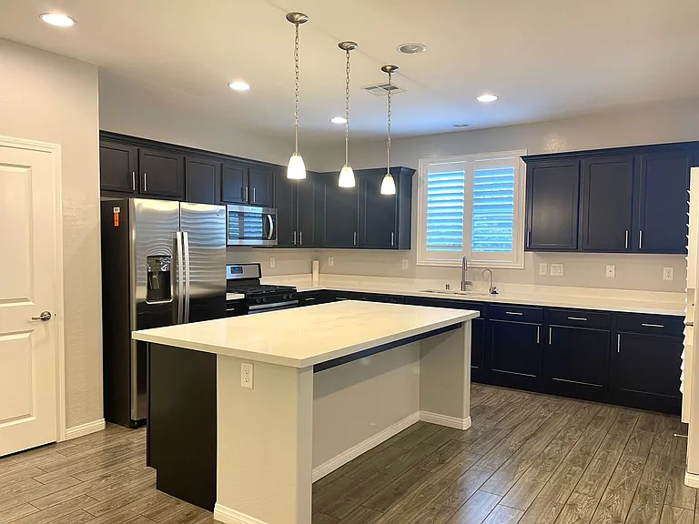9702 Canyon Landing Ave — Photo 12