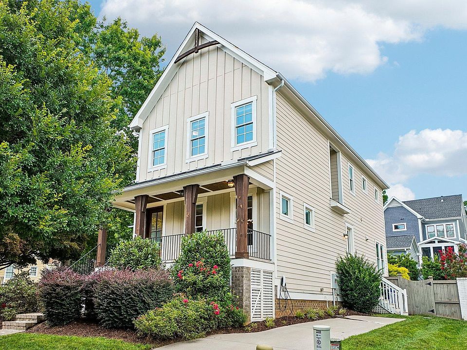 1st image of 601 Sasser St