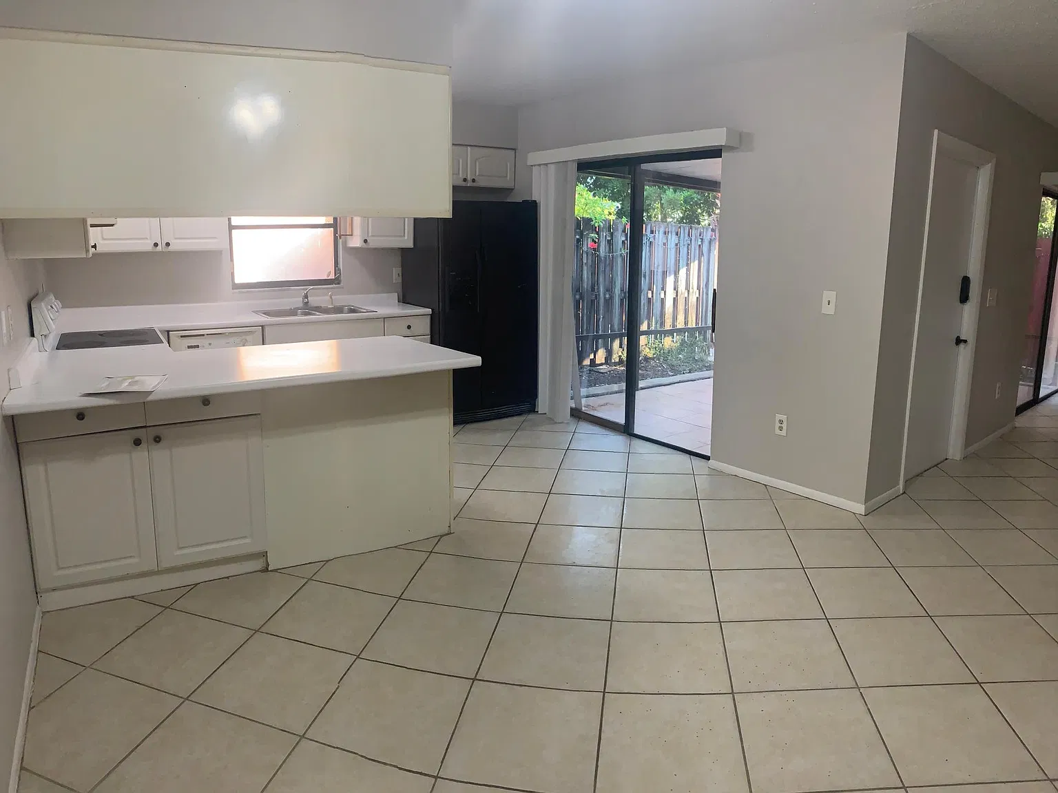 2 bed, 1278 sqft, $1,685 — Photo 3