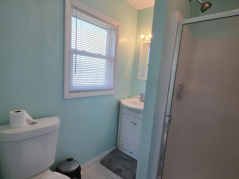 22931 Steele Dr — Photo 23
