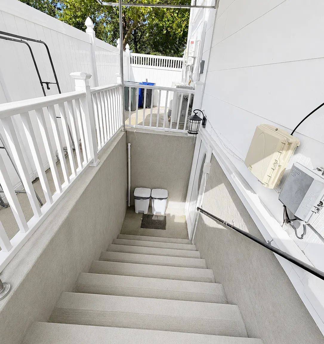2 bed, $2,400 — Photo 4