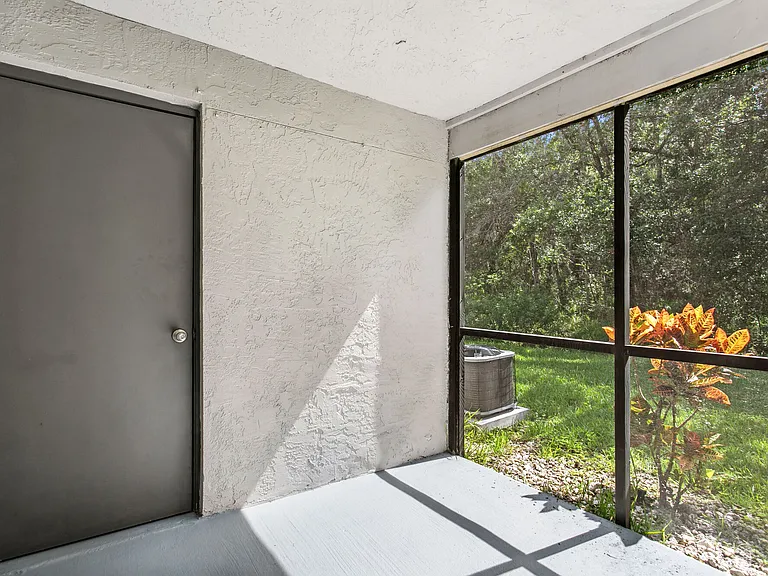 Peninsula at Northwood — Photo 6