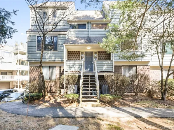 3 Oakwood Avenue #B4, Norwalk, CT 06850