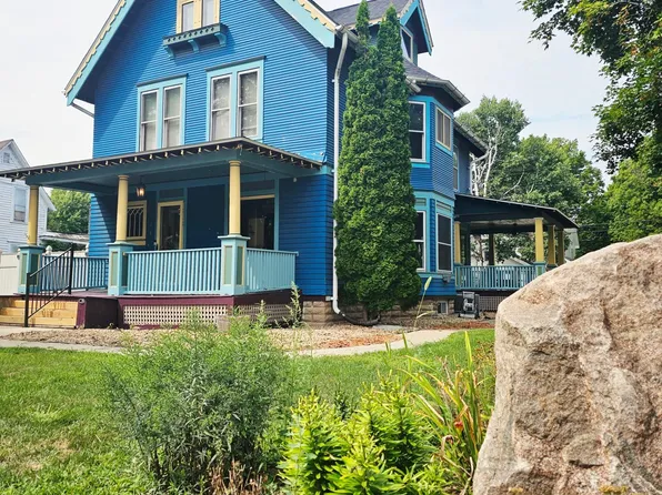 121 N 5th St, Montevideo, MN 56265
